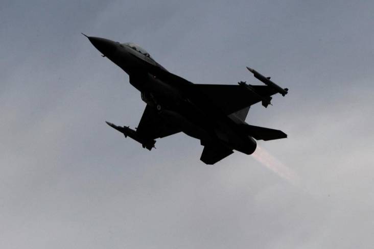 Bos NATO: Jet Tempur F-16 Bukan Peluru Perak untuk Ukraina Melawan Rusia