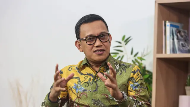 estellex.com, Jakarta Usai dilantik sebagai Menteri Pelindungan Pekerja Migran Indonesia (PPMI) oleh Presiden Prabowo Subianto pada 21 Oktober 2024